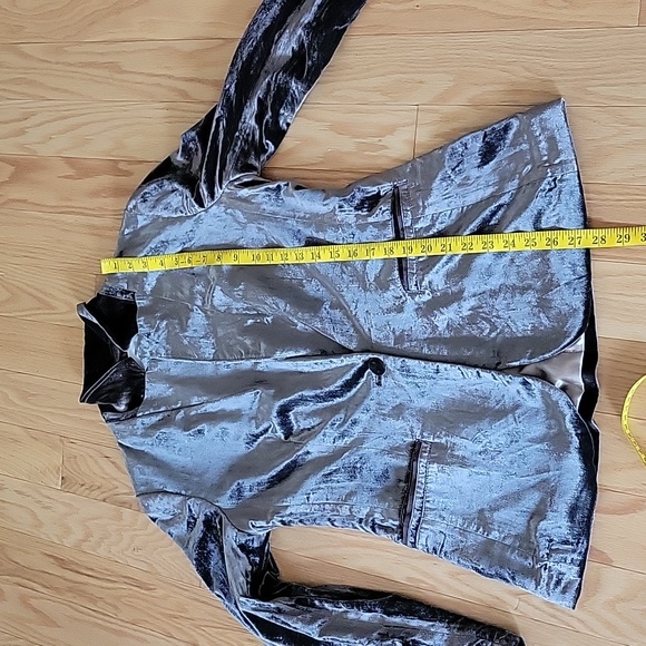 Ett twa by Anthropologie Gallery Velvet Blazer - Picture 16 of 16